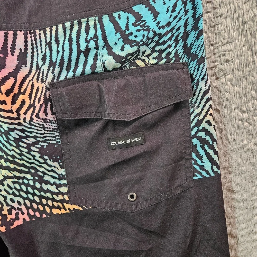 NWT Quiksilver Board Shorts Swim Trunks‎ Men 40 No Liner 20